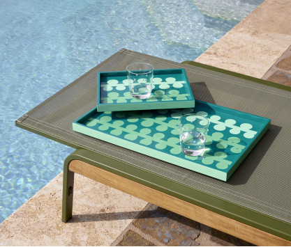 Lackierte Tischplatte in Waldgrün groß Modell Lackierte Tischplatte in Waldgrün groß Modell