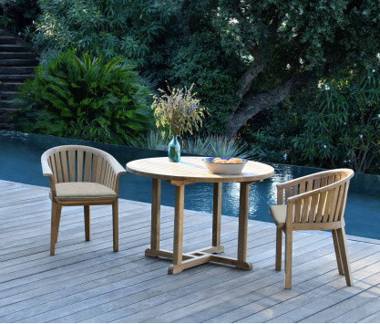 Runder Tisch aus Teakholz Ø 90 cm Runder Tisch aus Teakholz Ø 90 cm