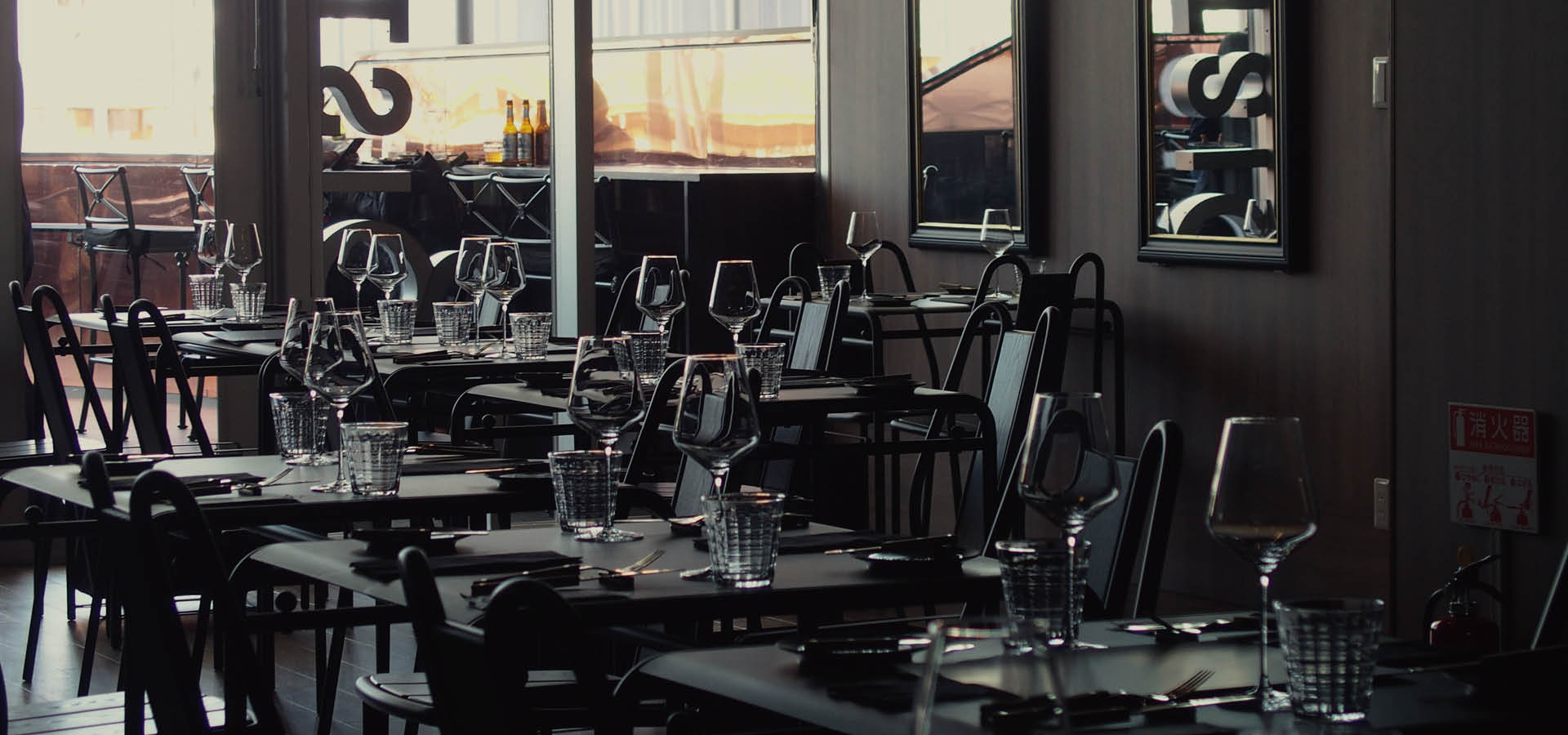 Der Bistrot-Stuhl für Osaka neu erfunden