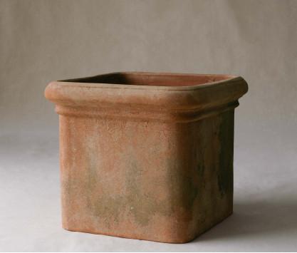 Cubo terracotta pot Cubo terracotta pot