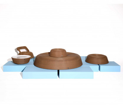 Woven resin top backrest for platform Ø 2 m