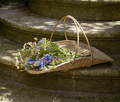 Rattan flower basket