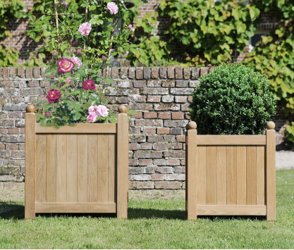 Teak planter 52 x 52 cm Teak planter 52 x 52 cm