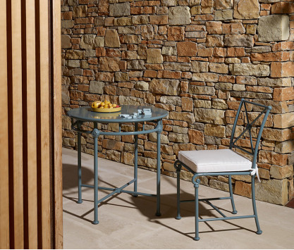 Bistrot table - aluminium tabletop 1800 Bistrot table - aluminium tabletop 1800