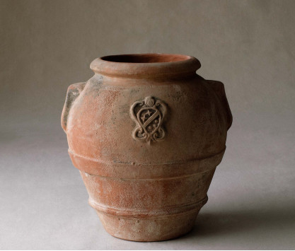 Orcetto terracotta jar Orcetto terracotta jar
