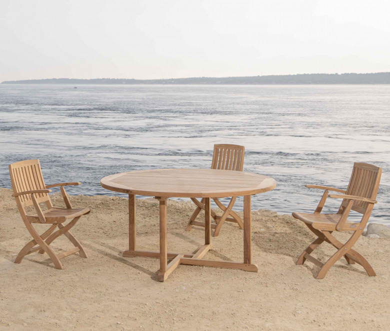 Teak folding armchair