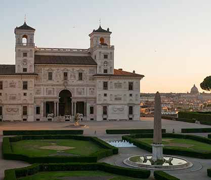 Cita en la Villa Medici
