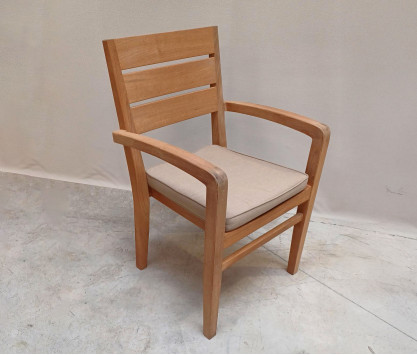 Fauteuil empilable en teck Exeter - MODELE EXPO
