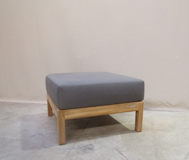 Module d'angle en teck Exeter - MODELE EXPO