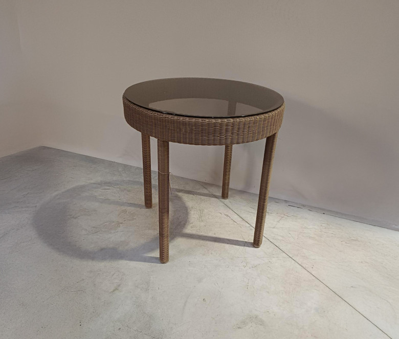 Table basse carrée Shanghai résine tressée - MODELE EXPO