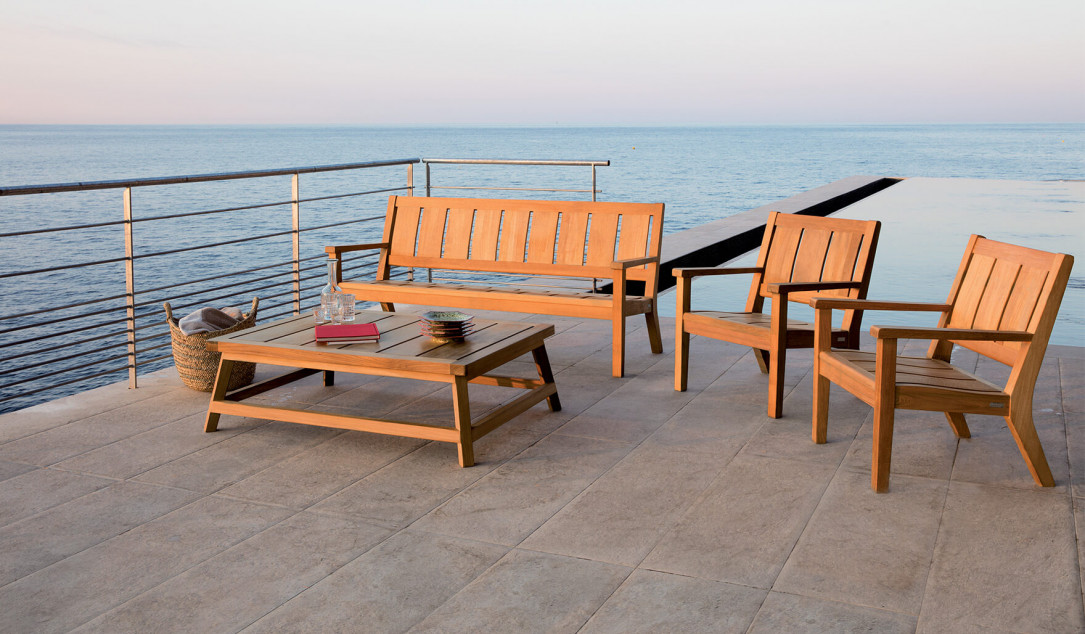 Comment entretenir son mobilier de jardin ?